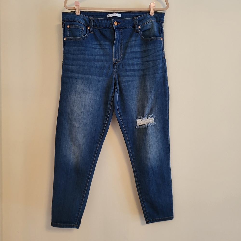 Celebrity Pink Mid Rise Skinny Jeans Size 15/32 Blue Denim